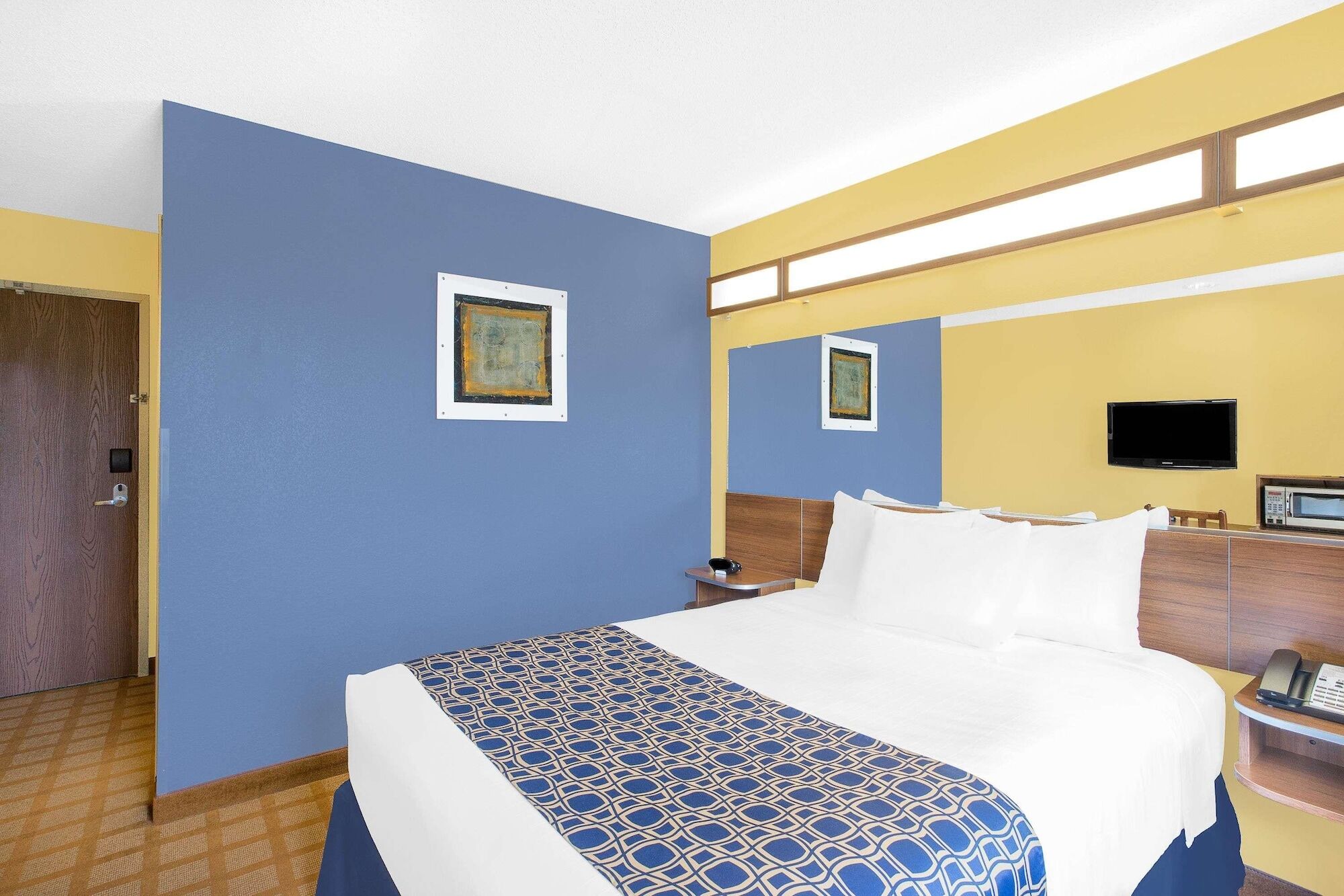 Surestay Plus Hotel By Best Western Keyser Exterior photo